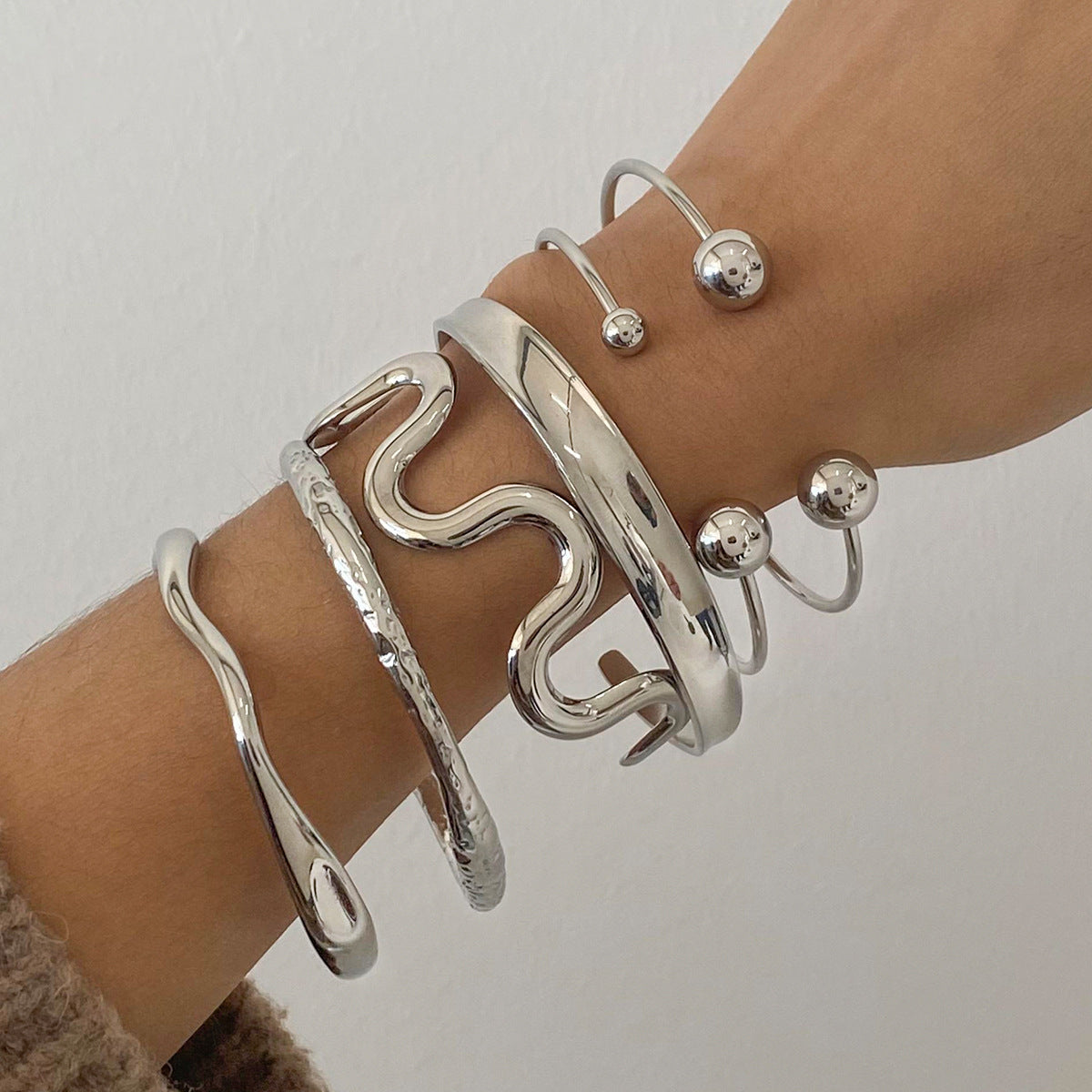 Stainless Steel Irregular Spherical Open Bracelet G32