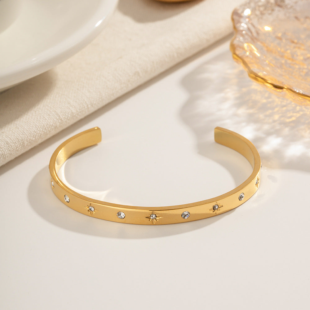 Gold Stainless Steel Oppen Bracelet G37