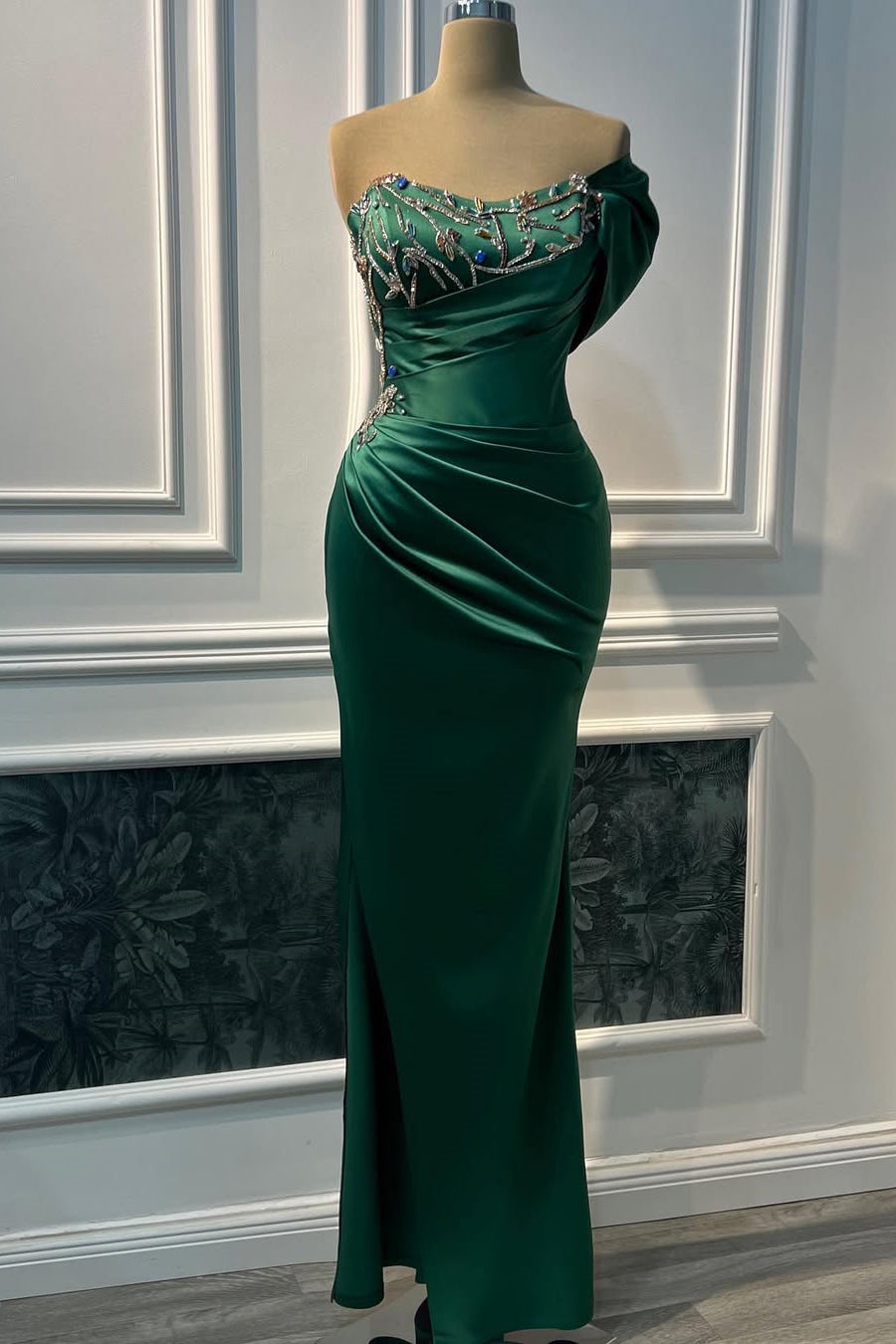 Glamorous Dark Green One-Shoulder Satin Prom Dresses Mermaid Sheath With Gem