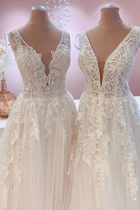 Glamorous Long A-Line Open Back Tulle Appliques Lace Wedding Dress (ZD15209)