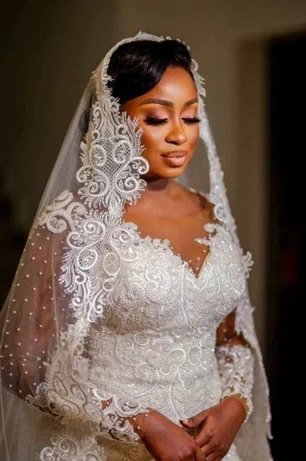 Glamorous Long Mermaid Appliques Long Sleeves Wedding Dresses With Lace (ZD16537) - View 2 | VelvetHem