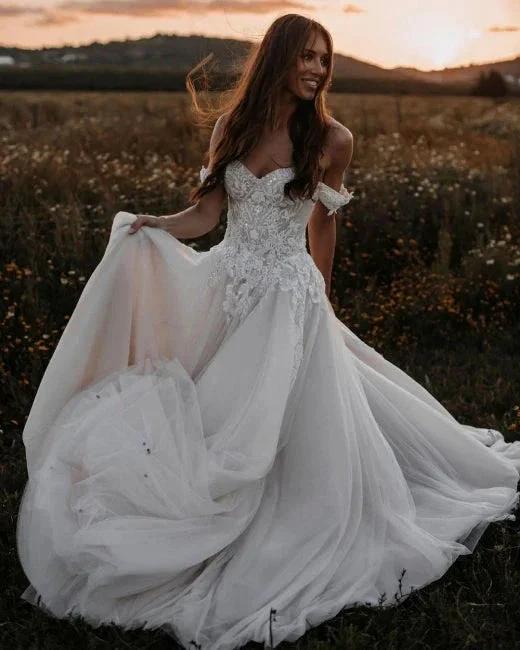 Gorgeous A-line Off-the-shoulder Wedding Dresses with Lace (ZD16589)