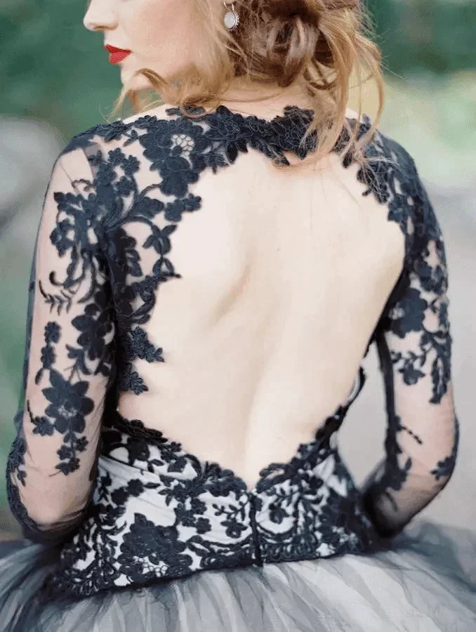 Gorgeous A-line V neck Long Sleeve Black Lace Wedding Dress Bridal Gown (ZD16004)