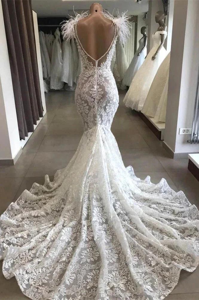 Gorgeous Hollow Sweetheart Lace Long Wedding Dress with Fur Neckline (ZD13877)