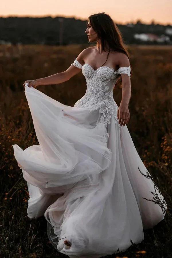 Gorgeous Long A-line Off-the-shoulder Tulle Wedding Dress with Appliques Lace (ZD15202)