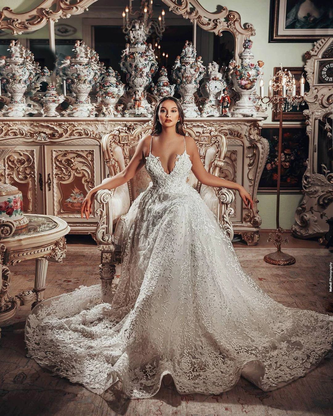 Gorgeous Long A-line V-neck 3D Floral Lace Wedding Dress (ZD15059)