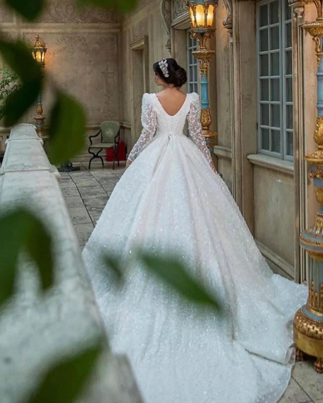 Gorgeous Long A-Line V-neck Appliques Lace Wedding Dress with Sleeves (ZD15079)