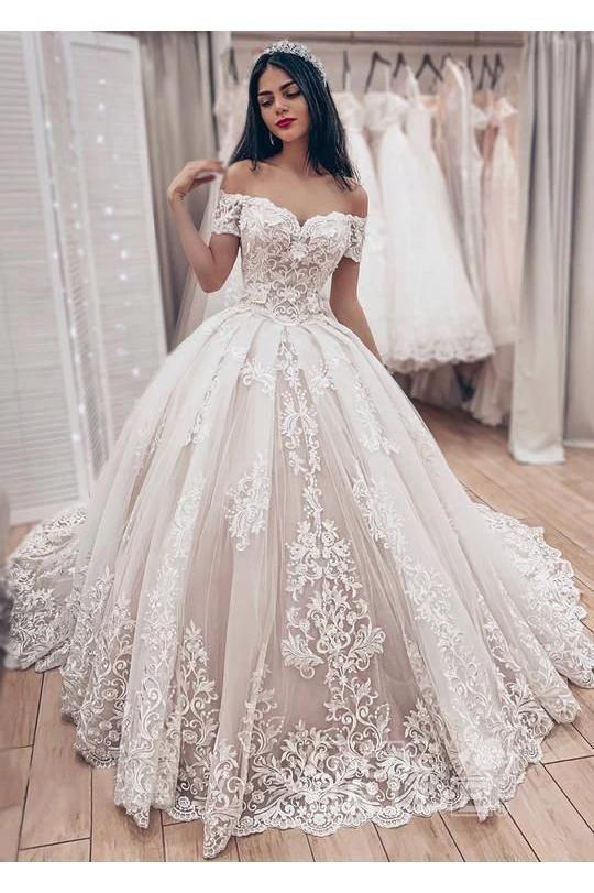 Gorgeous Long Ball Gown Off the Shoulder Lace Appliques Wedding Dress (ZD15851)