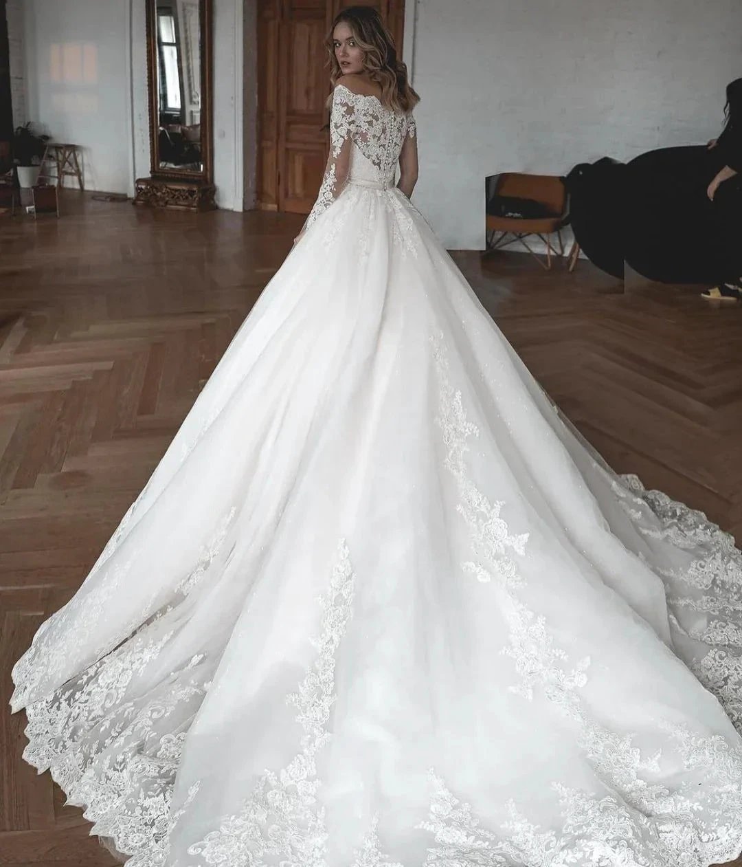 Gorgeous Long Ball Gowns Lace Tulle Wedding Dresses with Sleeves (ZD15017) - View 4 | VelvetHem