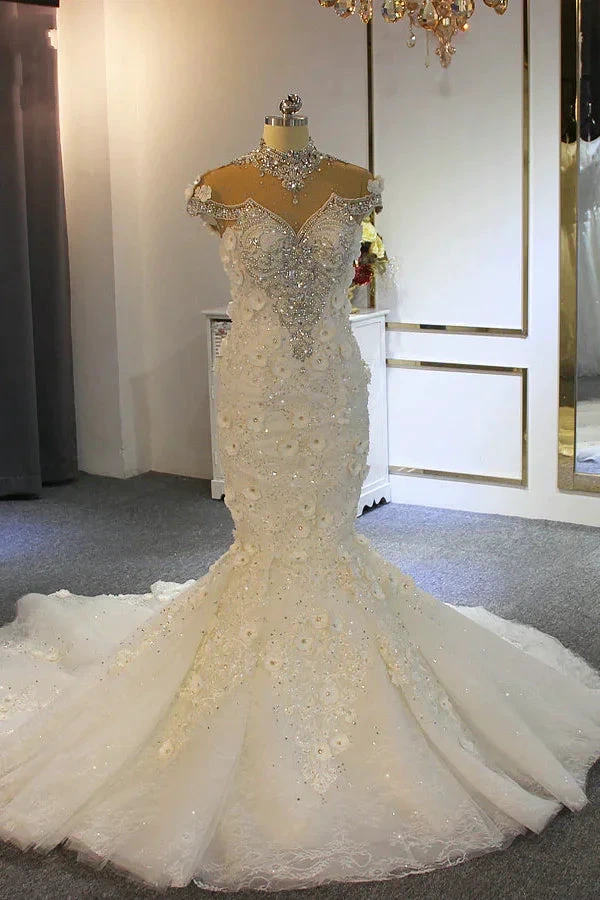 Gorgeous Long Mermaid High Neck Appliques Lace Crystal Tulle Wedding Dress (ZD15119)