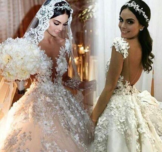 Gorgeous Long Princess Bateau Appliques Lace Backless Ruffles Wedding Dress with Sleeves (ZD15138)