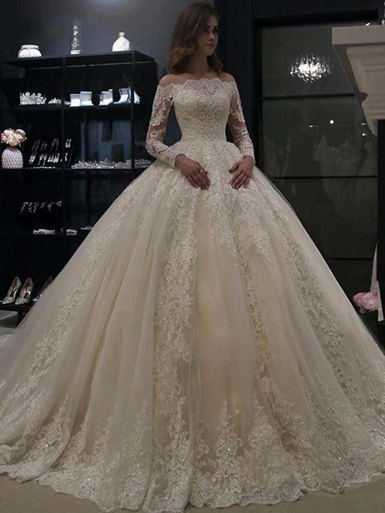 Gorgeous Long Sleeves Ball Gown Lace Tulle Wedding Dresses (ZD15917)