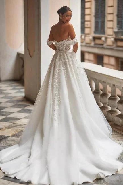 Gorgeous Off-the-shoulder Lace Tulle Appliques A-line Wedding Dress (ZD16449)