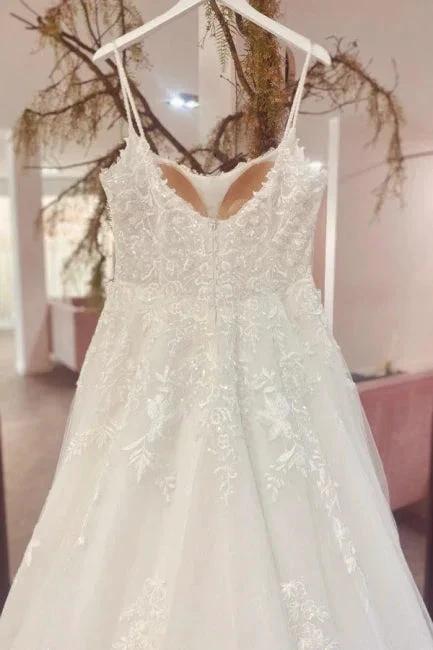 Gorgeous Spaghetti Strap Sleeveless A-Line Floor-Length Tulle Wedding Dresses with Court Train (ZD14674)