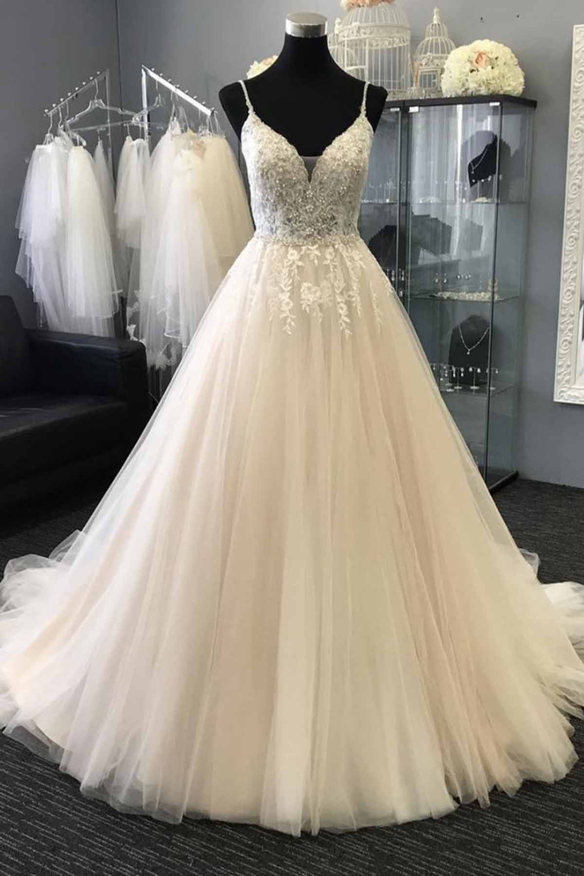 Gorgeous Sweetheart Lace Top White Long Wedding Dress Spaghetti Straps Sleeveless Bridal Gowns On Sale (ZD17444)