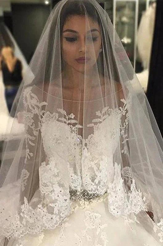Gorgeous Tulle Appliques Scoop Long Sleeves Crystal Wedding Dress (ZD13847)