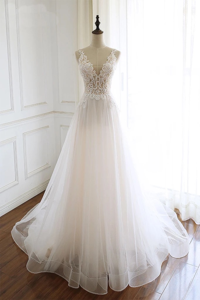 Gorgeous White Tulle Lace Long Wedding Dress Sleeveless Custom Size Bridal Gowns On Sale (ZD17432) - VelvetHem