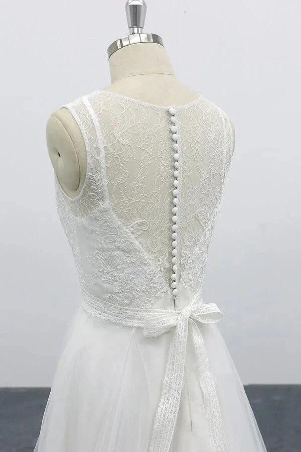 Graceful Long A-line Appliques Tulle Backless Wedding Dress (ZD15786)