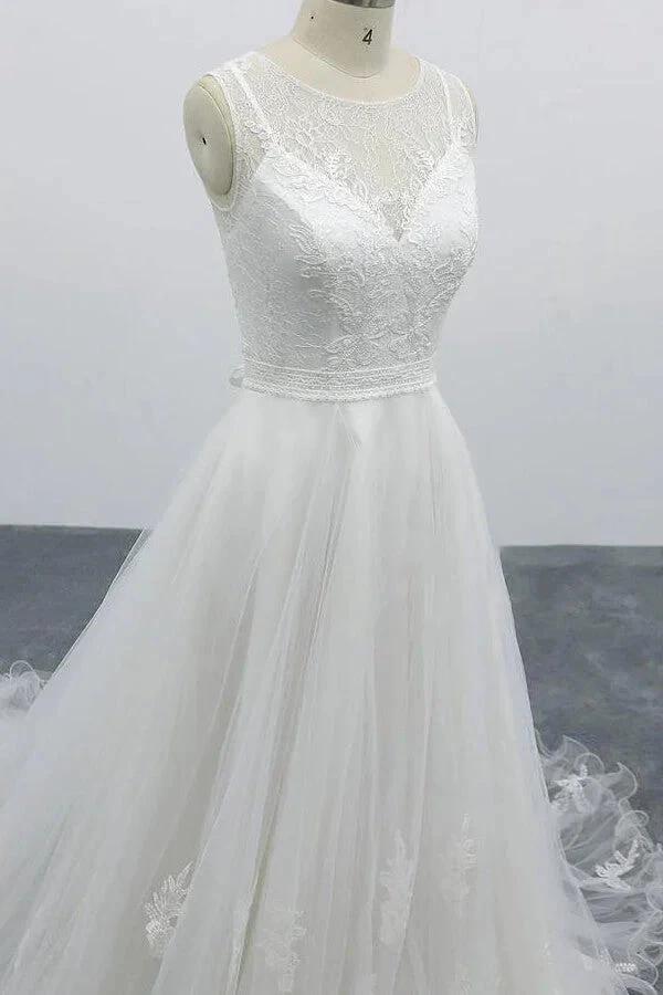 Graceful Long A-line Appliques Tulle Backless Wedding Dress (ZD15786)