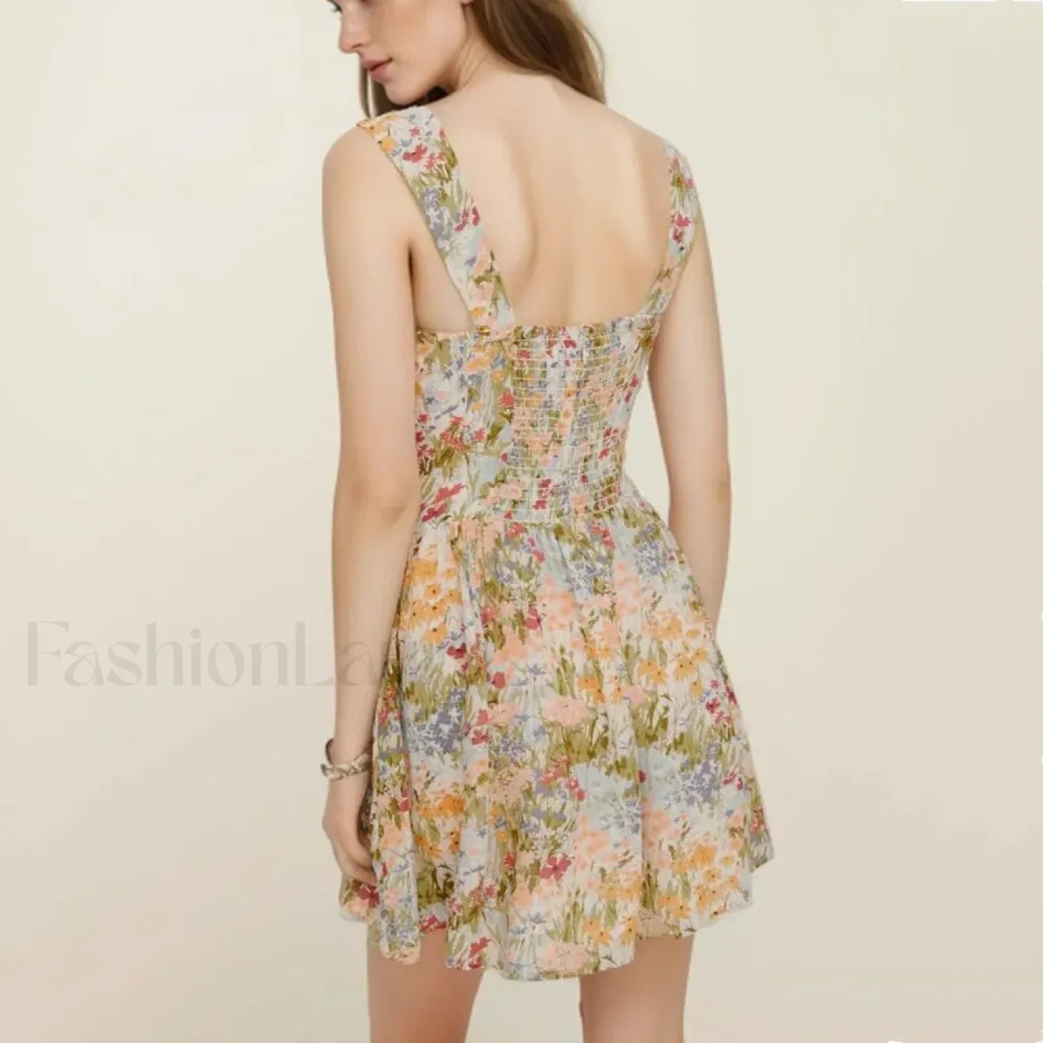 Green V Neck Dress with Relaxed Fit and Seasonal Wardrobe Essential