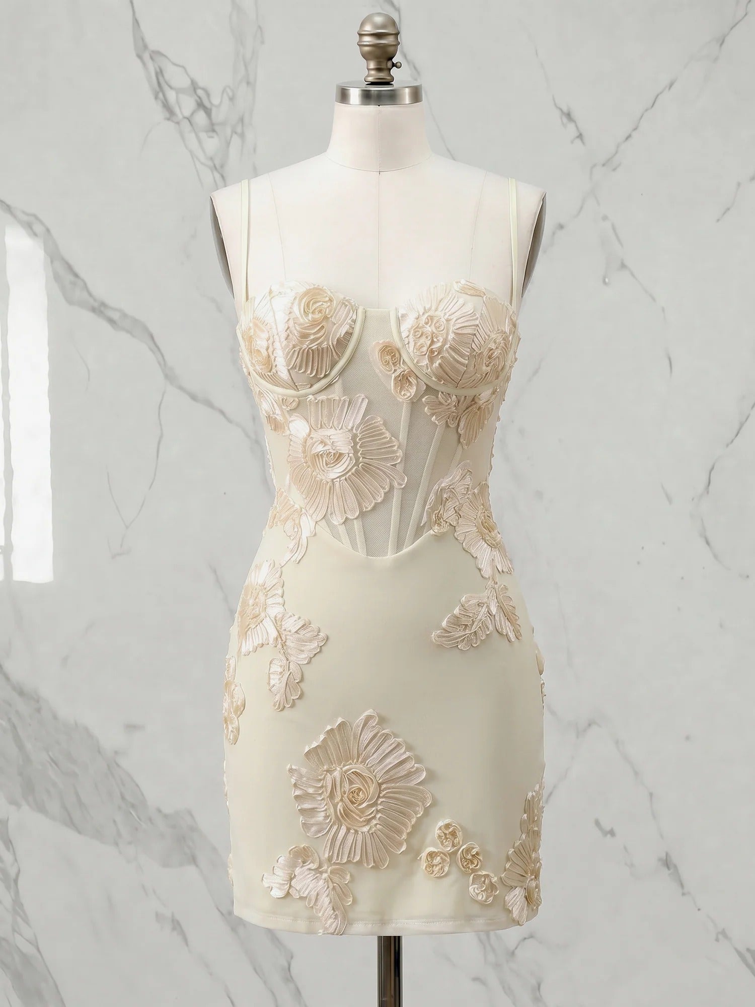 Romantic Butter Yellow Floral Embroidered Short Corset Homecoming Dress