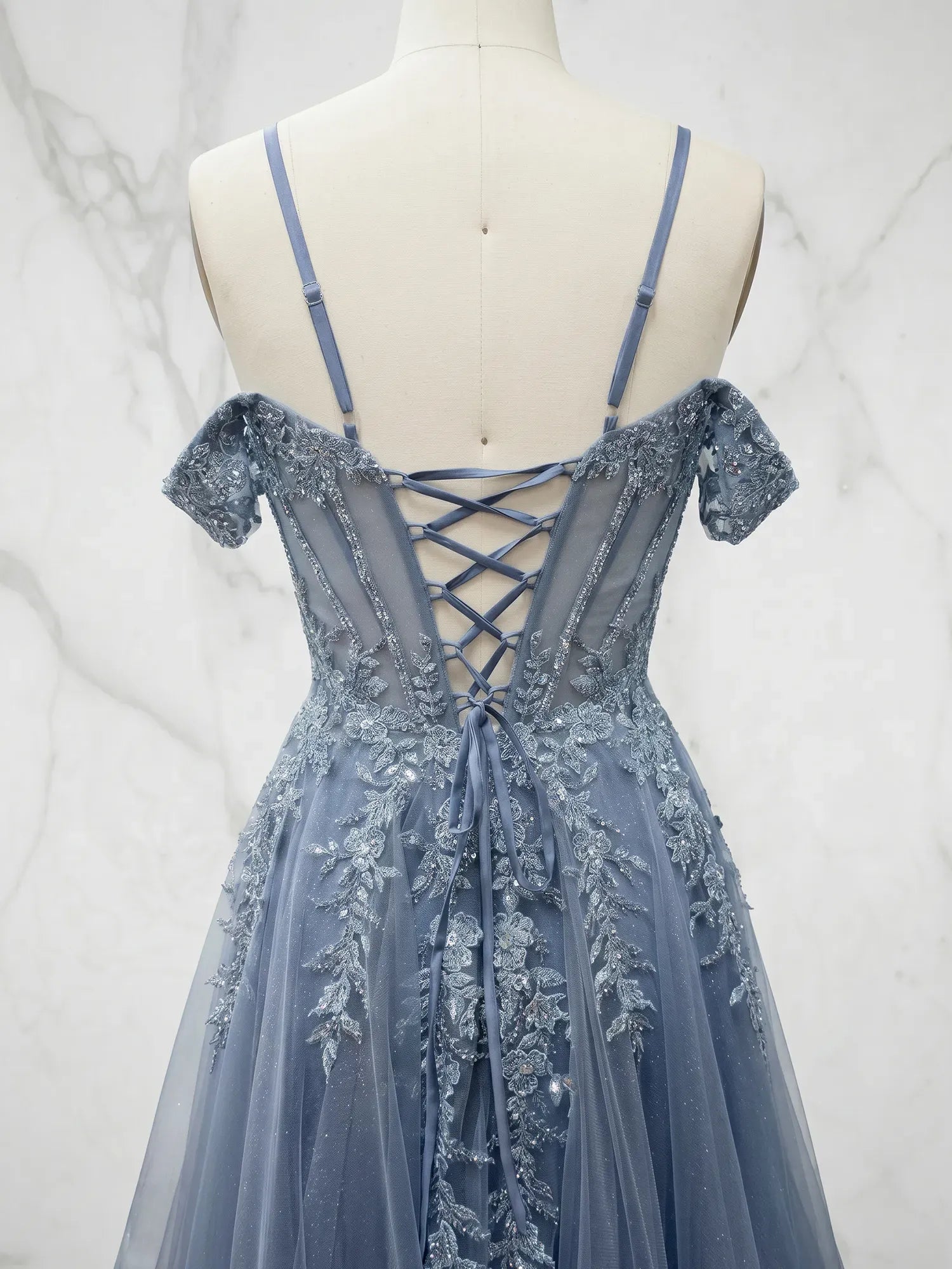 Off-the-Shoulder Lace-Up Tulle Homecoming Dresses