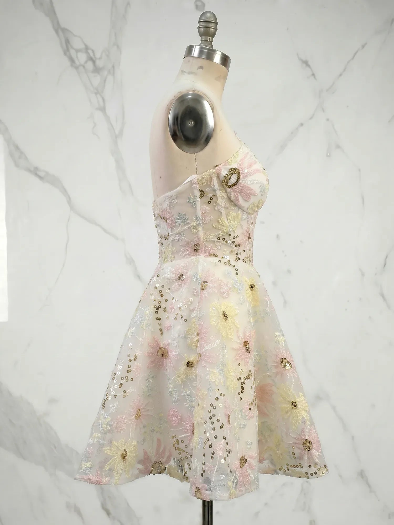 Strapless Sweetheart Sunflower Sequin Mini Homecoming Dresses with Illusion Bodice
