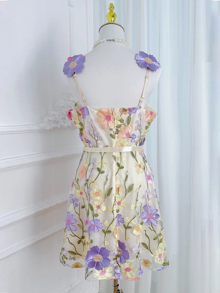 3D Floral Embroidery Tulle V-Neck Lace Mesh Homecoming Mini Dress