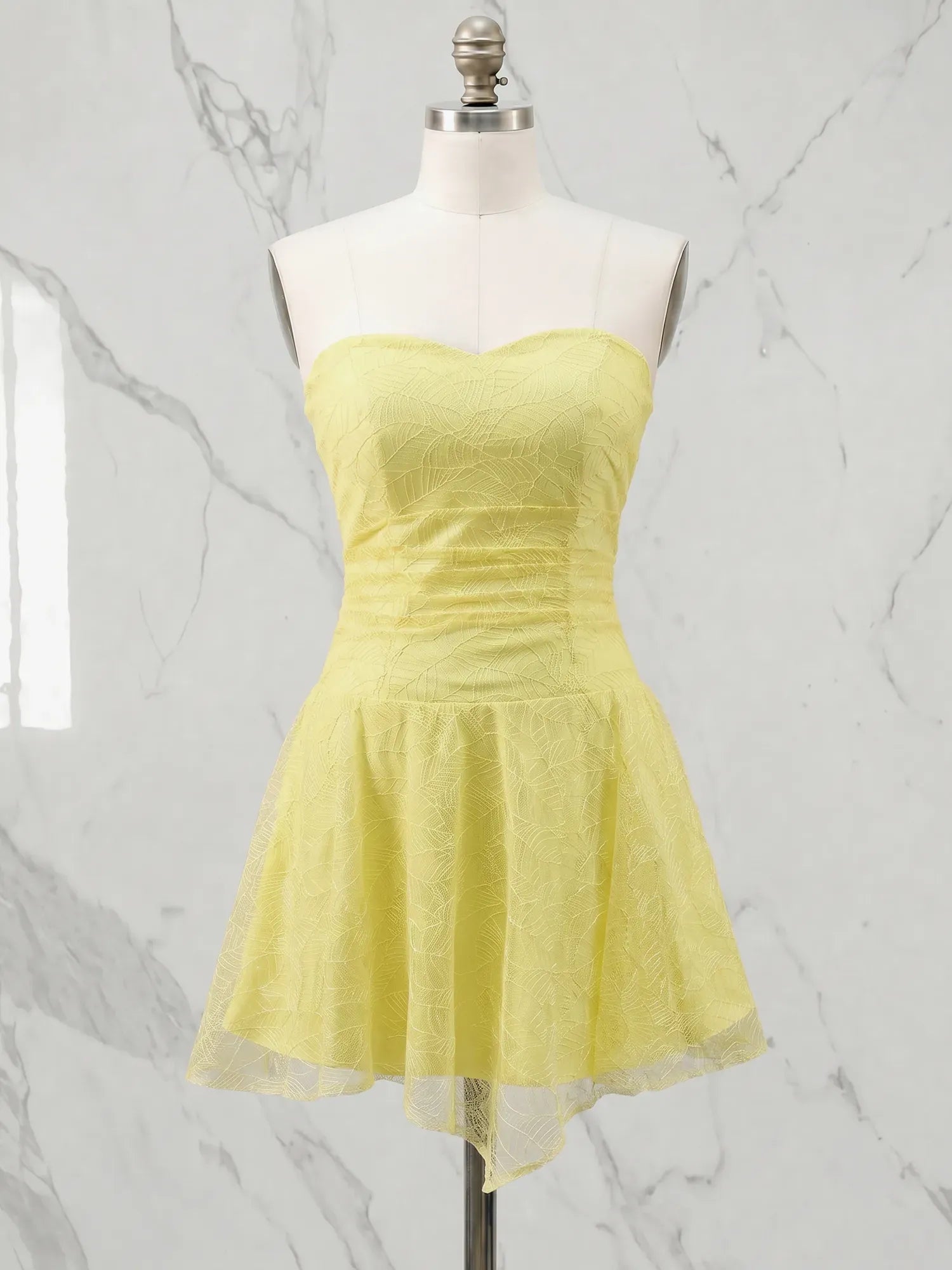 Strapless Sweetheart Embroidered Lace Homecoming Dress