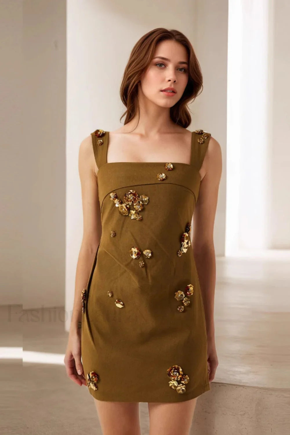 High Quality Sleeveless Dress with Relaxed Fit and Streetwear Style
