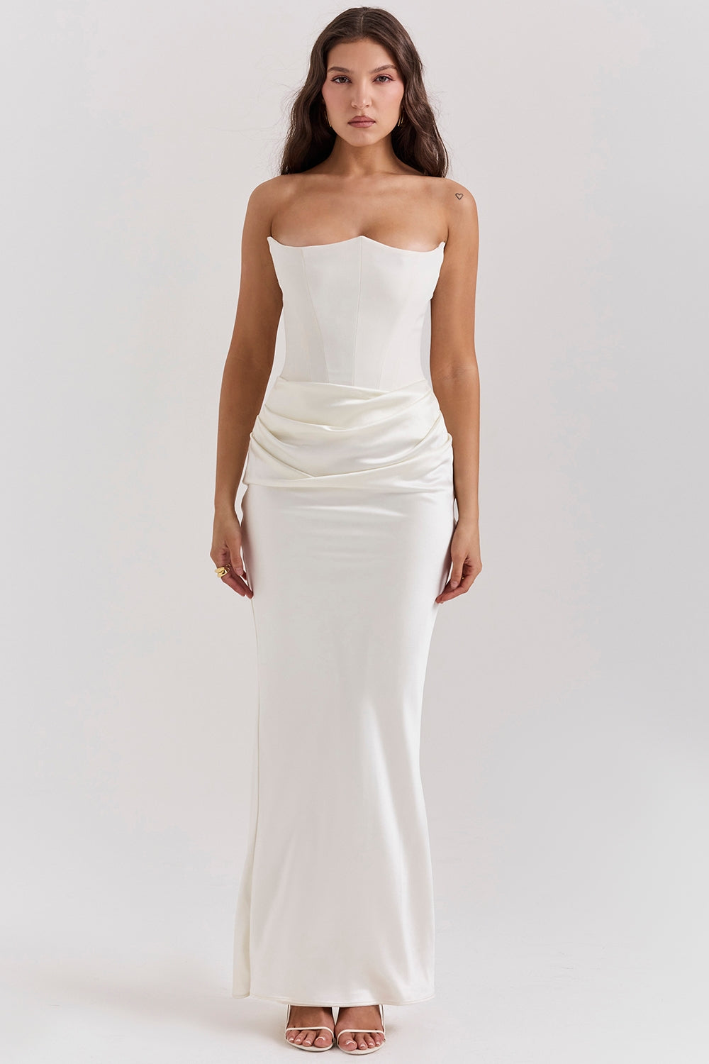Virginia Boutique Luxury Maxi Dress Chic Silhouette Collection