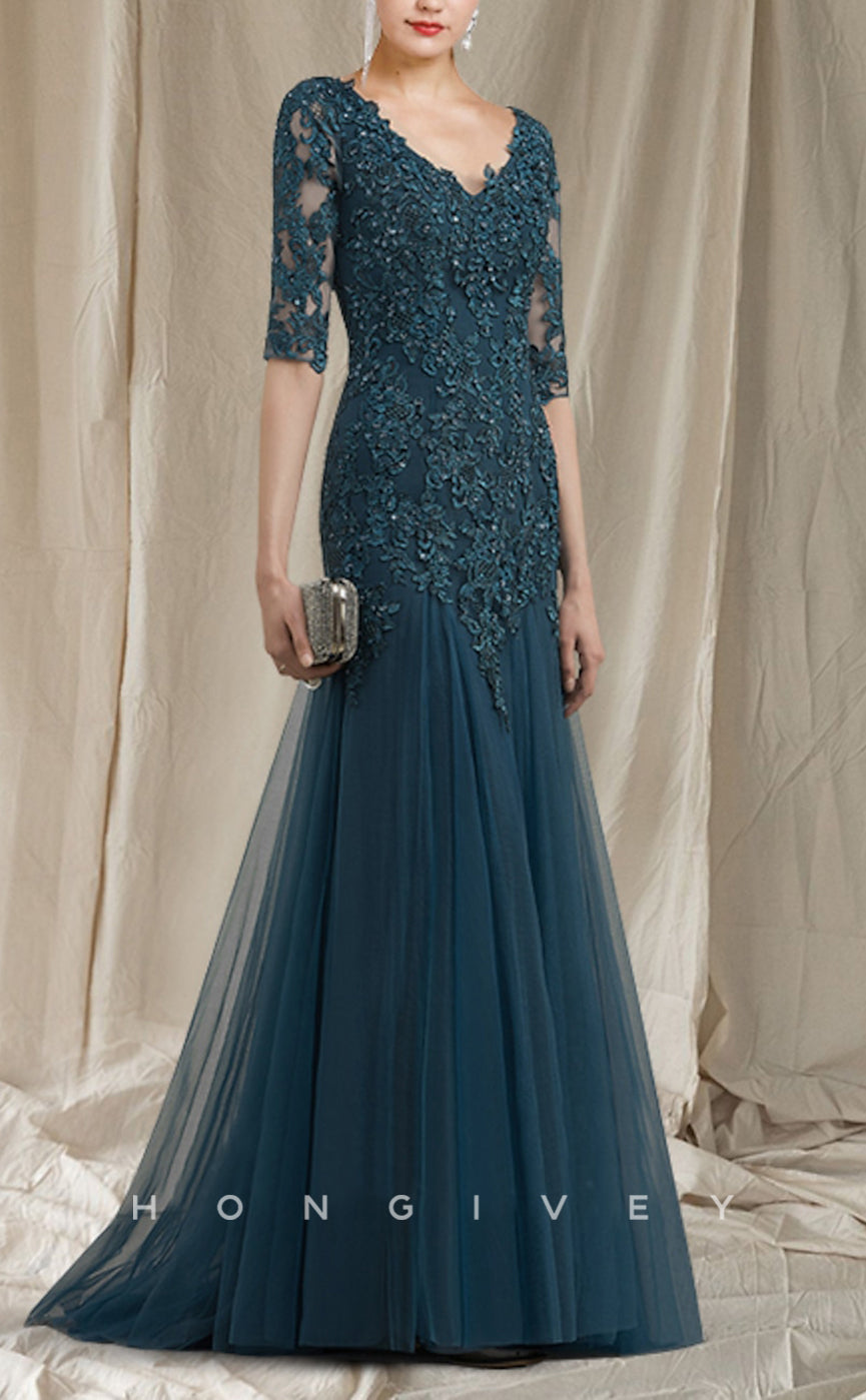 HM194 - Chic V-Neck Half Sleeves Lace Applique Two Tone With Tulle Train Mother of the Bride Dress
