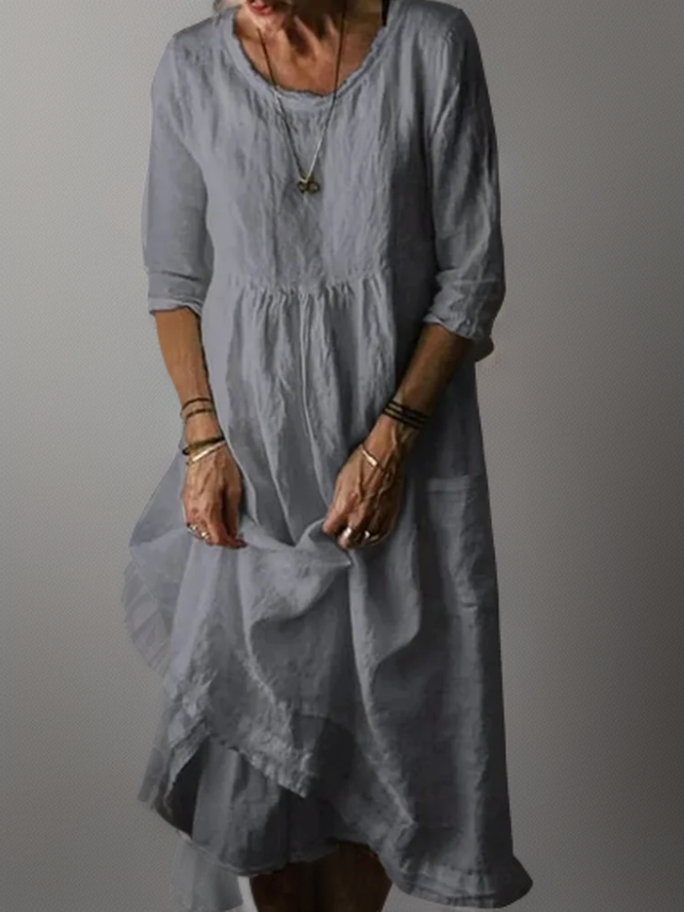 Yoselin Statement Maxi Dress with a Loose Crew Neck Chic Silhouette Collection