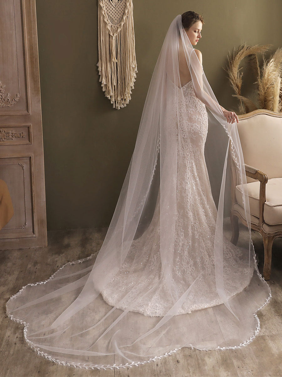 Ivory One-Tier Tulle Finished Edge Waterfall Long Wedding Veils
