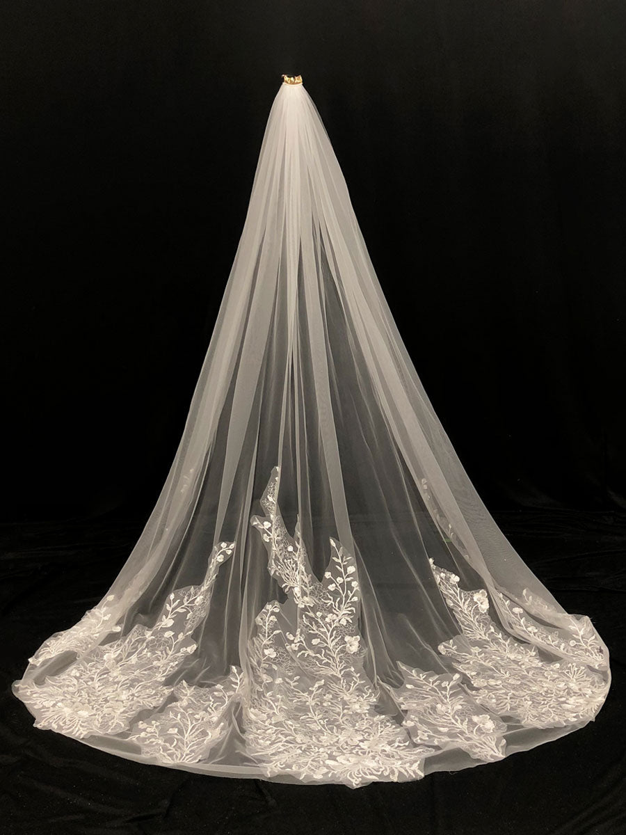 Ivory One-Tier Tulle Lace Applique Edge Waterfall Long Wedding Veil