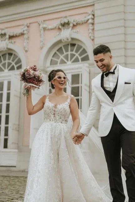 Ivory Sleeveless Straps A-Line Wedding Dress with Chapel Train (ZD14885)