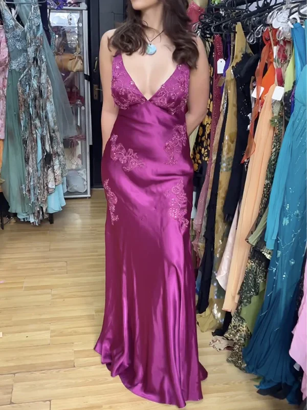 Purple Satin A Line Long Prom Dresses Formal Party Dress with Appliques J2669