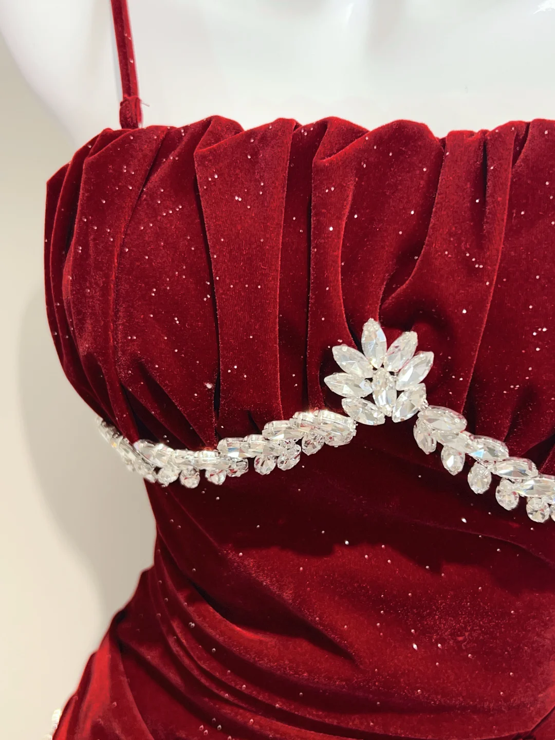 Beaded A-Line Burgundy Long Prom Dress Ruffle Velvet Evening Gowns