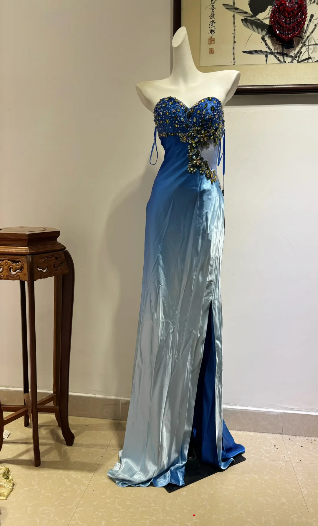 Sweetheart Sheath Blue Long Prom Dress With Slit Beaded Evening Party Gown