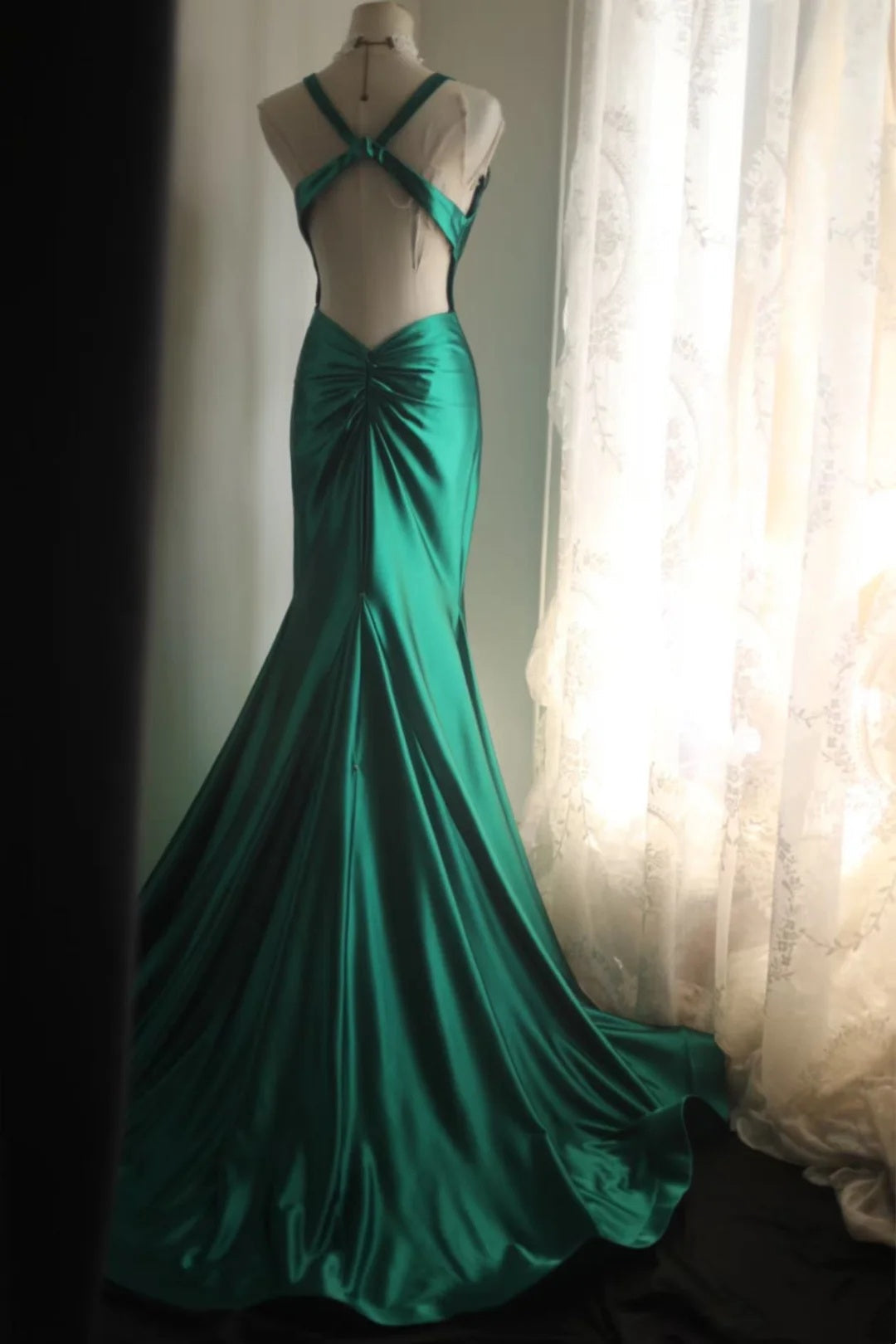Green Mermaid Satin Long Prom Dress Dress Sexy Backless Evening Gown