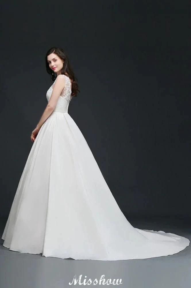 Lace A-line Jewel Delicate Wedding Dress (ZD13951)