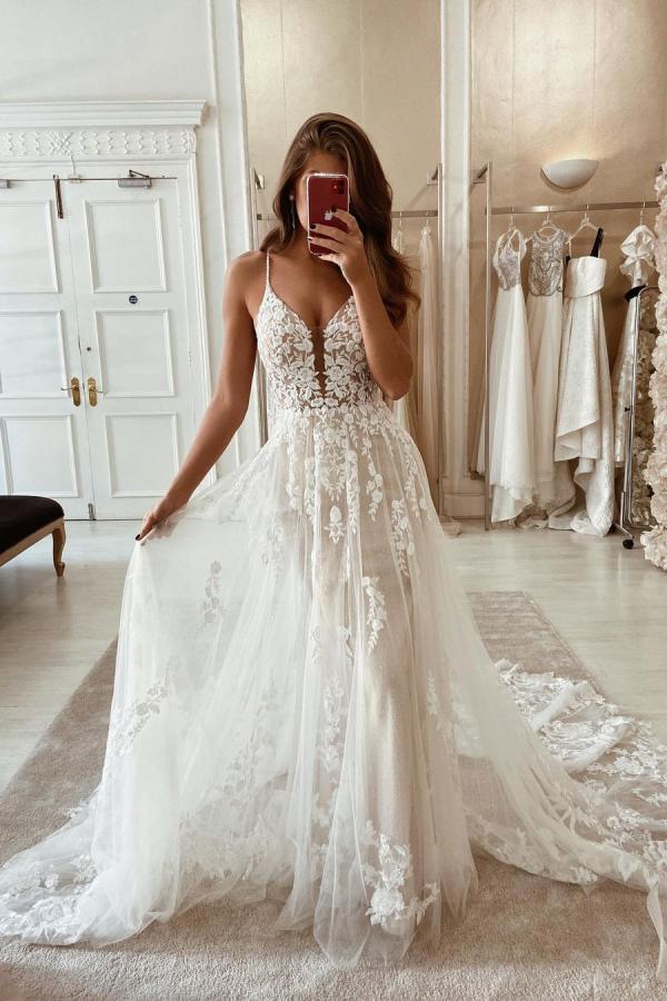 Lace Wedding Dress Overskirt Tulle Bridal Gowns Spaghetti-Straps (ZD17520)