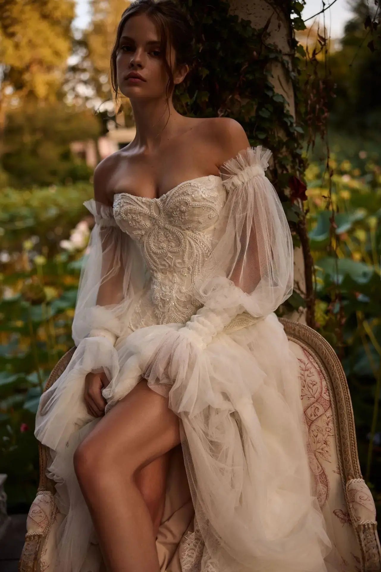 Luxury Ivory Off-the-Shoulder Lace Corset Tulle Train Wedding Dress ZP135