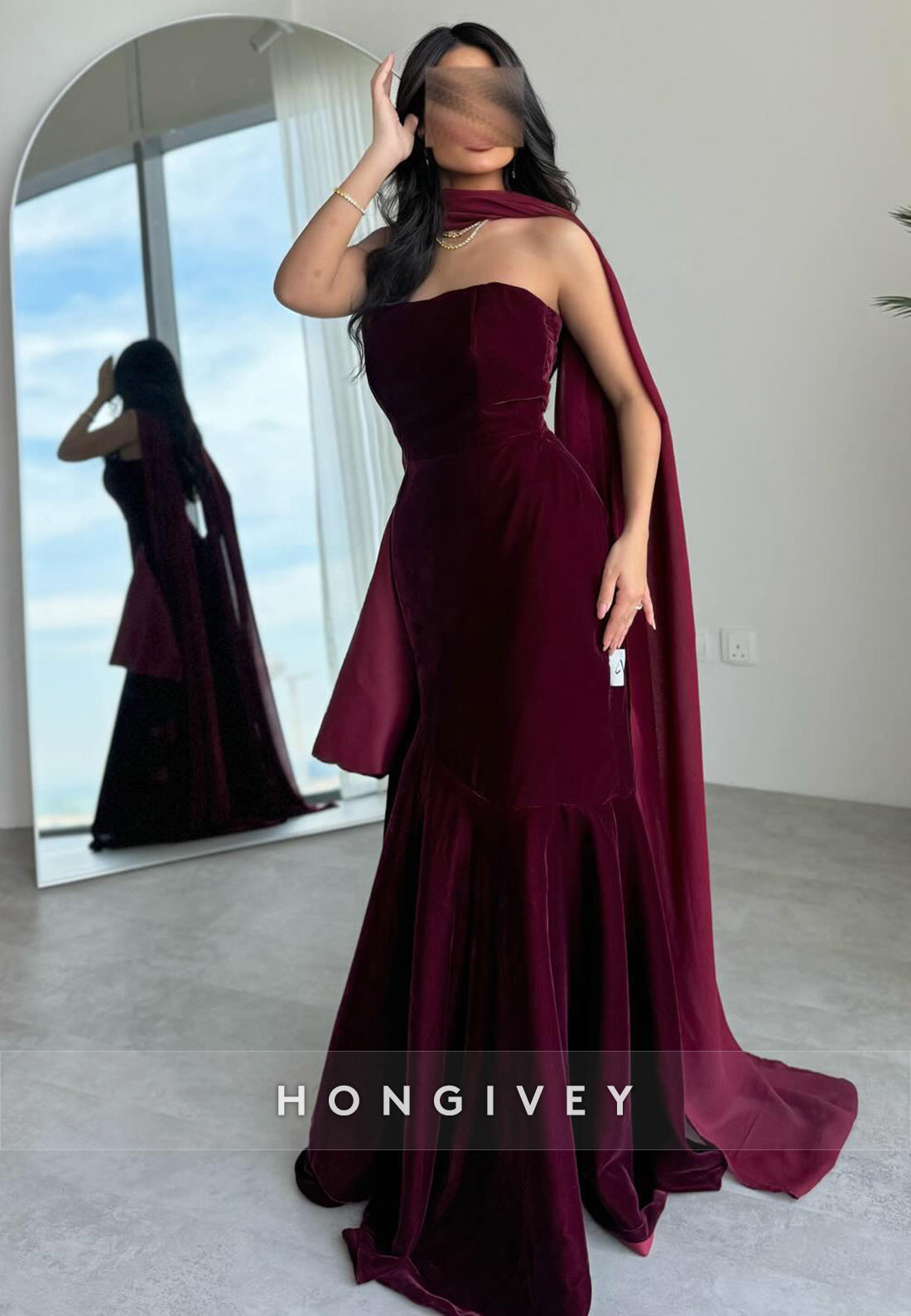 Sleeveless Pleated Trumpet Sweep Train Sweetheart Satin Evening Gown
