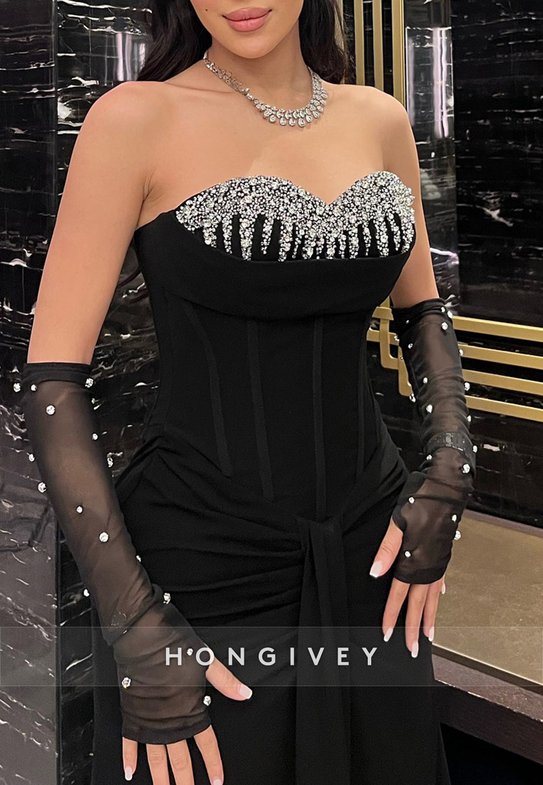Column Floor-Length Sweetheart Pleated Beaded Rhinestone Evening Gown
