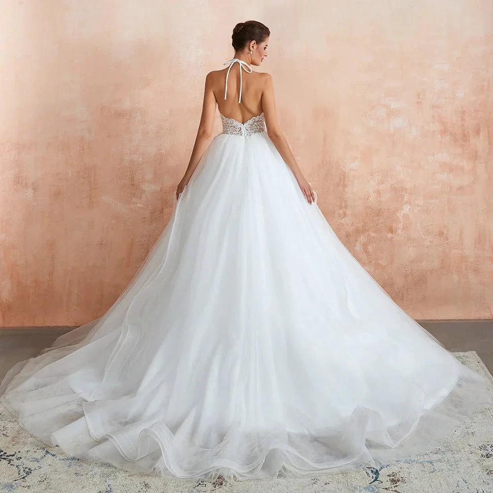 Long A-line Halter Open Back Appliques Tulle Wedding Dress (ZD14400)