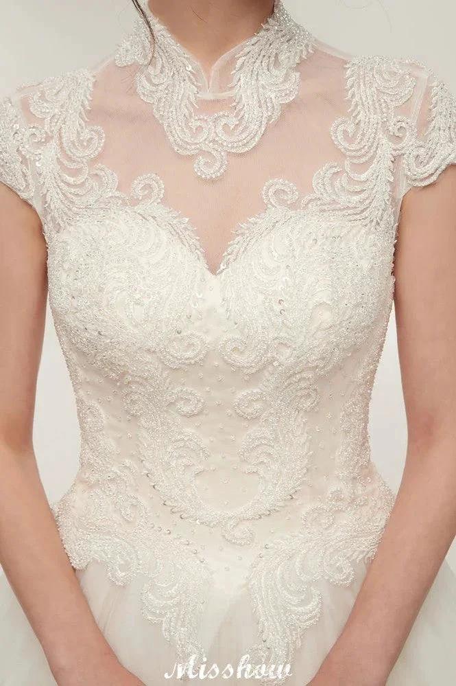 Long A-line High Neck Lace Appliques Short Sleeves Wedding Dresses with Lace-up (ZD13958)