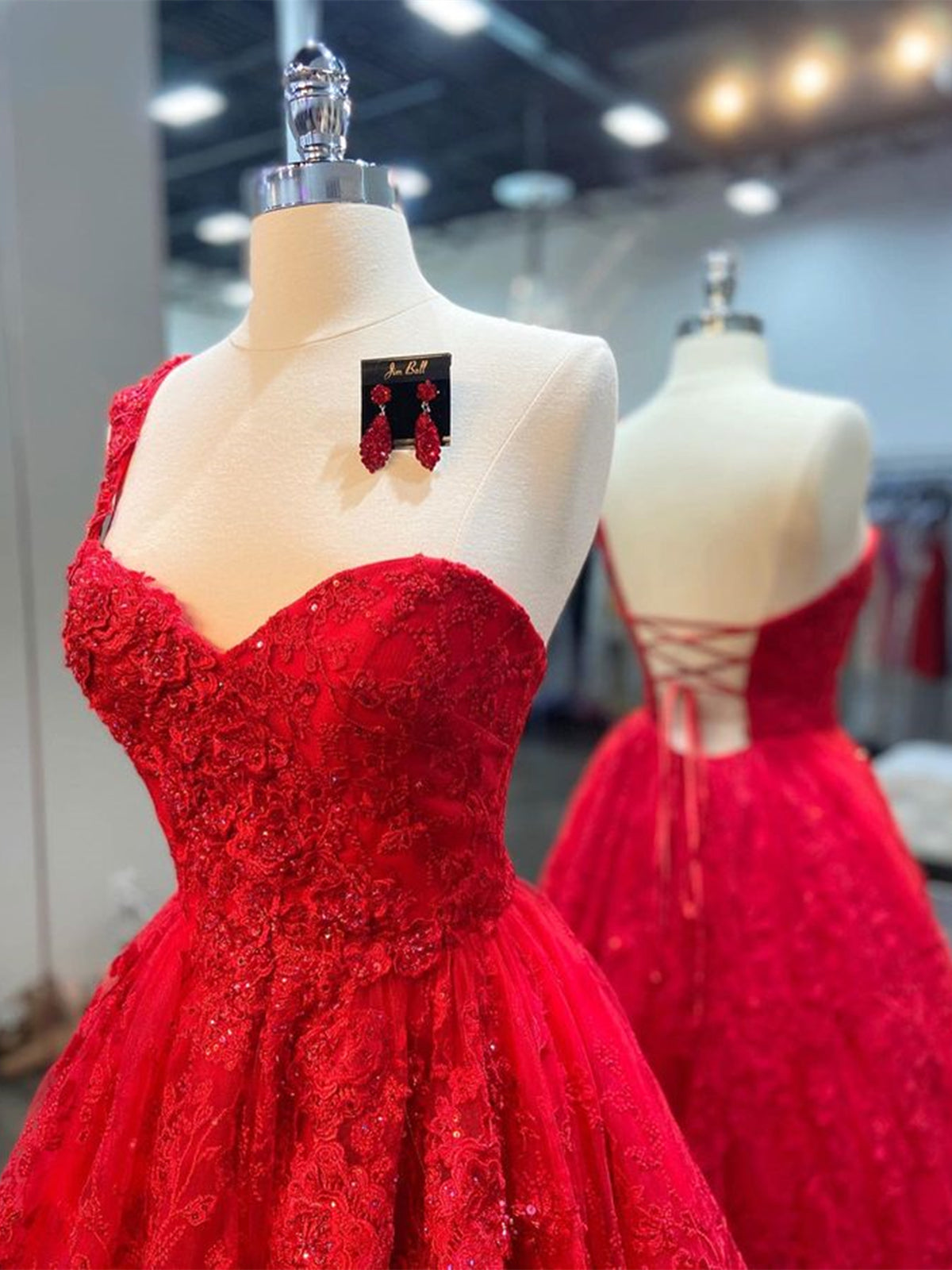Long A-line One Shoulder Tulle Lace Prom Dress Red Backless Formal Evening Gowns - View 2 | VelvetHem