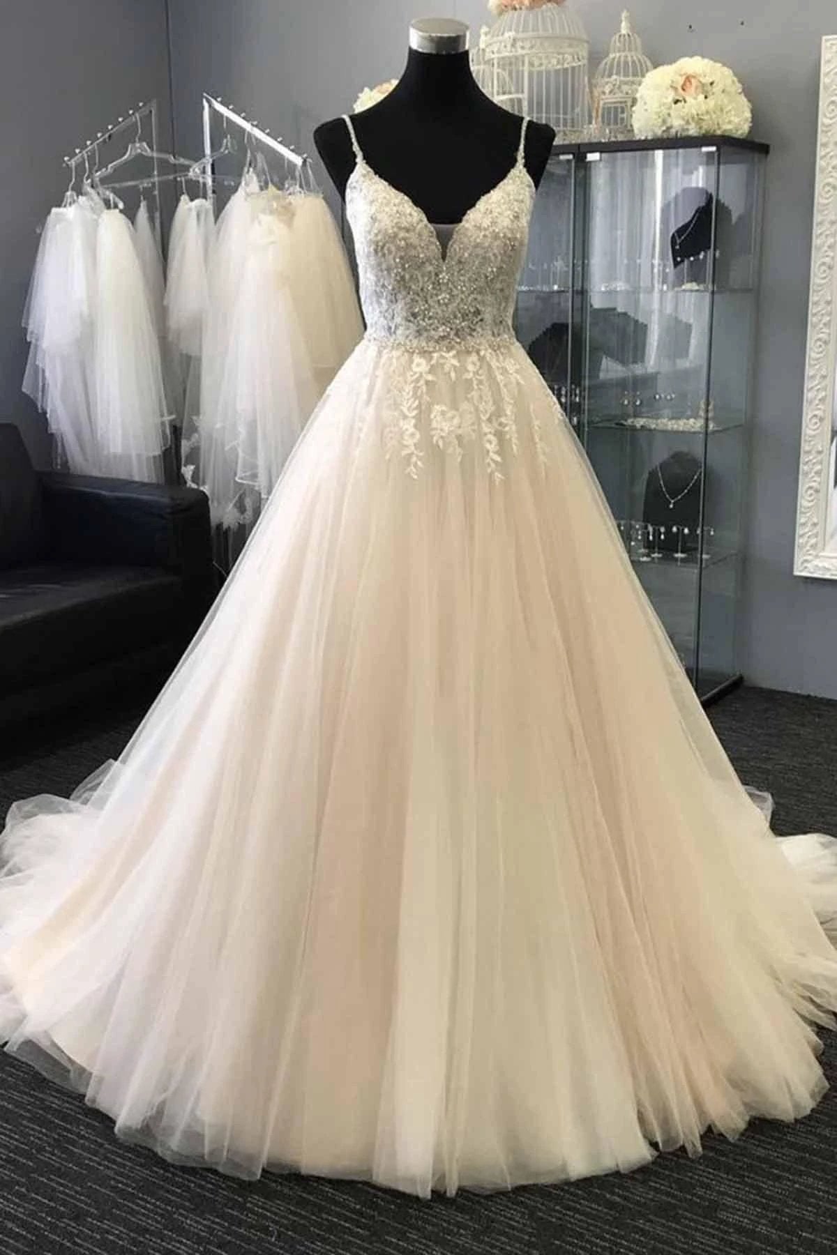 Long A-line Sweetheart Lace Tulle Wedding Dress (ZD15827)