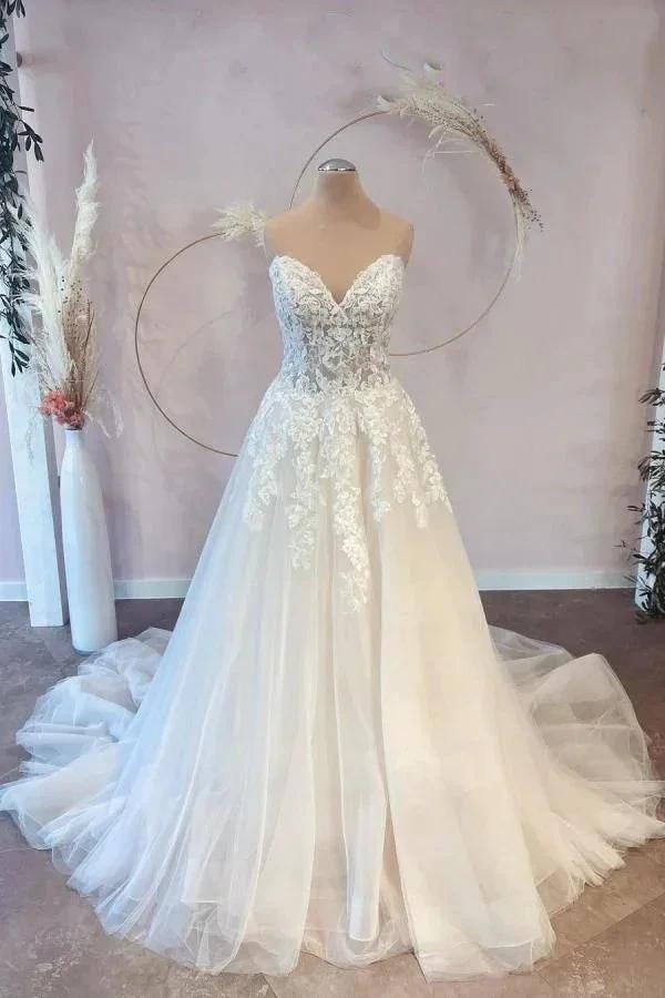 Long A-line Sweetheart Tulle Wedding Dress with Lace (ZD14419) - VelvetHem